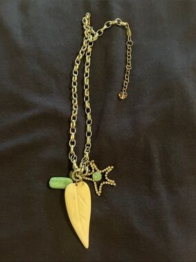 Vintage Sabika  2017 "Eccentric Riches" Leaf Charm Necklace ~ 21” chain